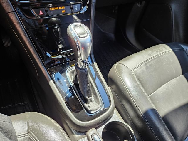 Used 2019 Buick Encore Essence FWD image 30