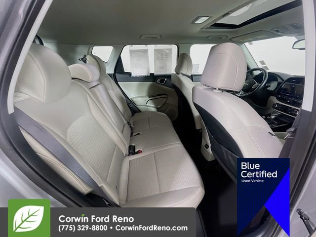 Used 2023 Kia Soul EX image 28