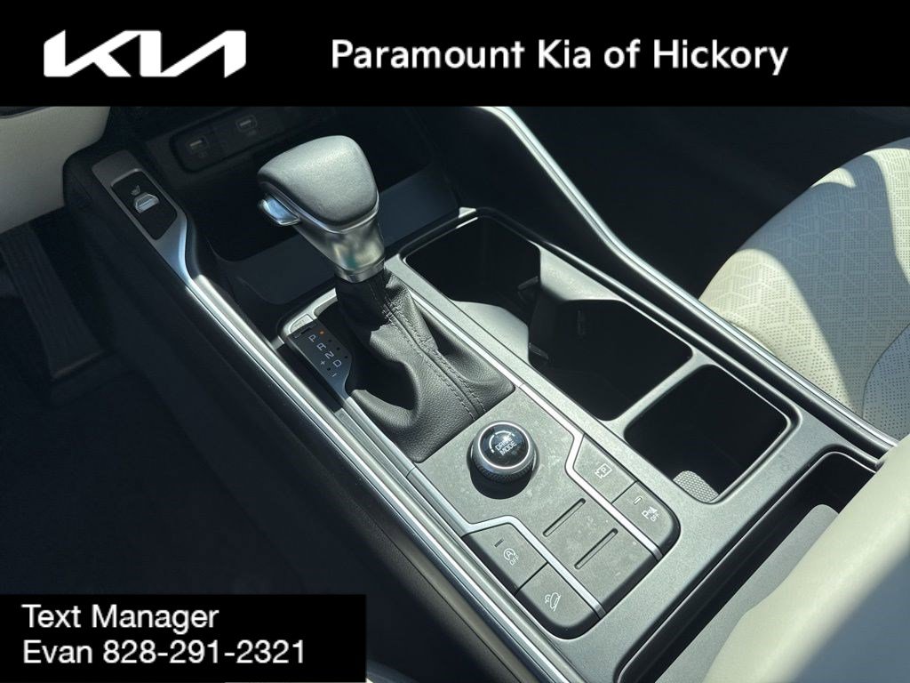 Used 2022 Kia Sorento S image 28