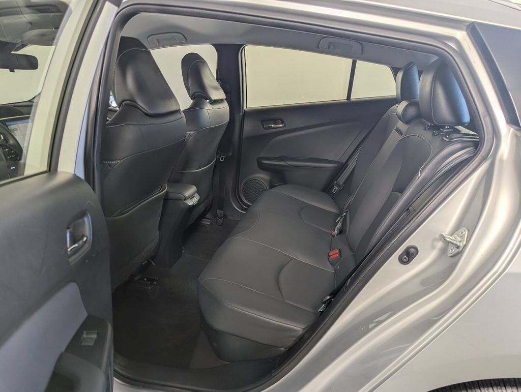 Used 2020 Toyota Prius Prime XLE FWD image 22
