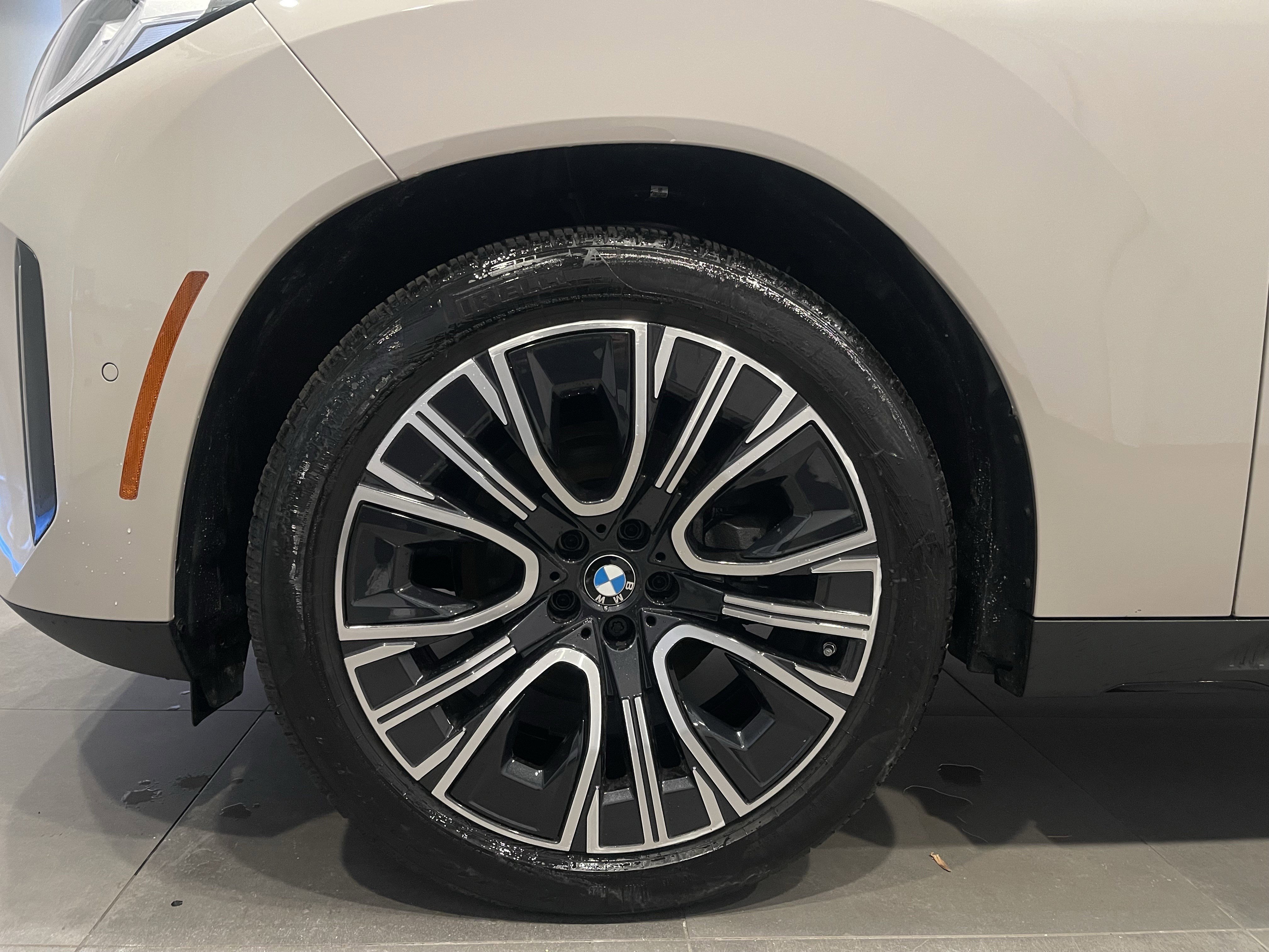 Used 2025 BMW X3 xDrive30i w/ Convenience Package image 7