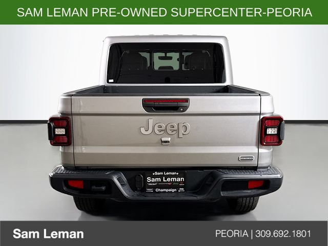 Used 2020 Jeep Gladiator Overland AWD/4WD image 6