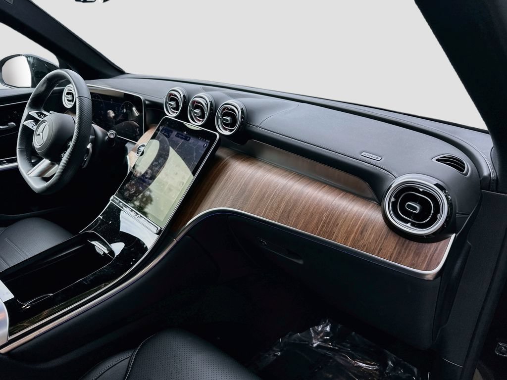 Certified 2026 Mercedes-Benz GLC 300 4MATIC image 31