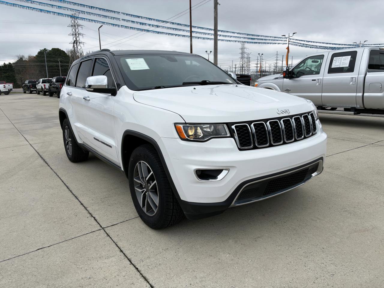 Used 2021 Jeep Grand Cherokee Limited image 4