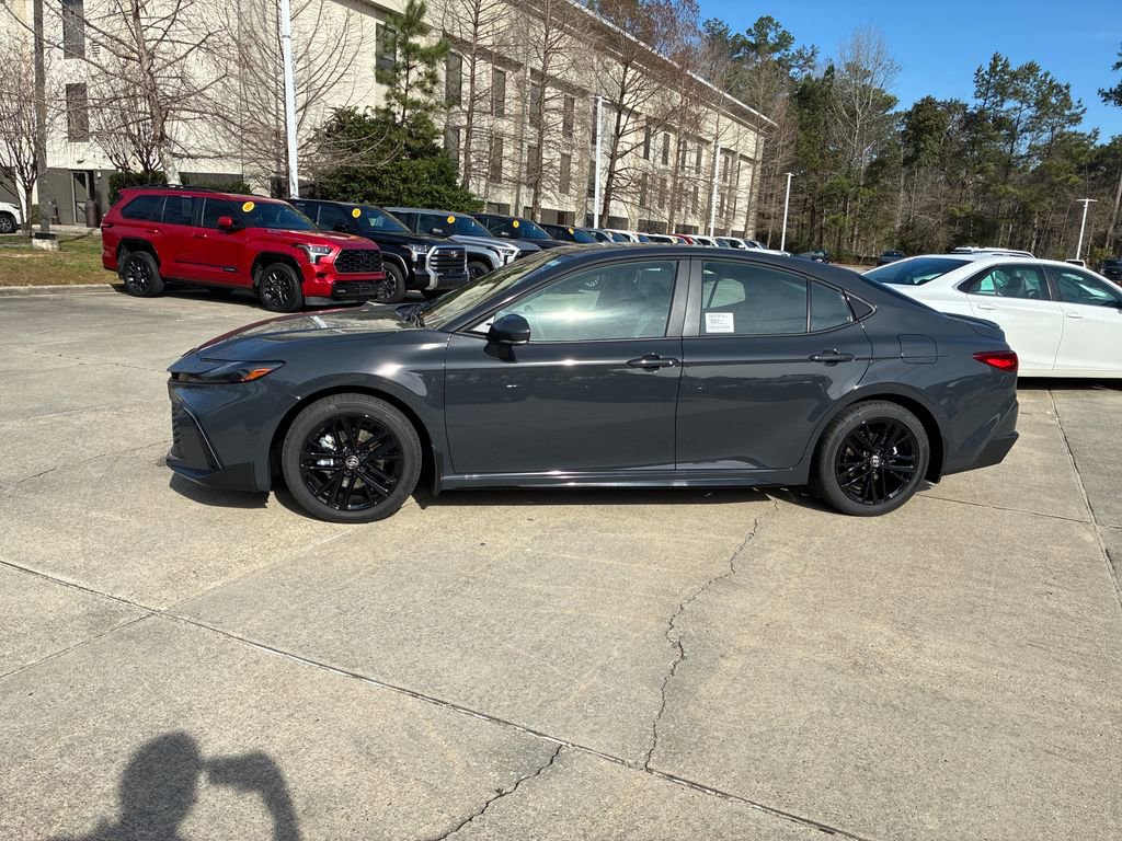 New 2026 Toyota Camry SE image 2