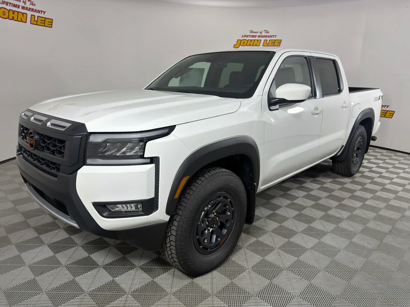 New 2026 Nissan Frontier Pro-X w/ Tow Package