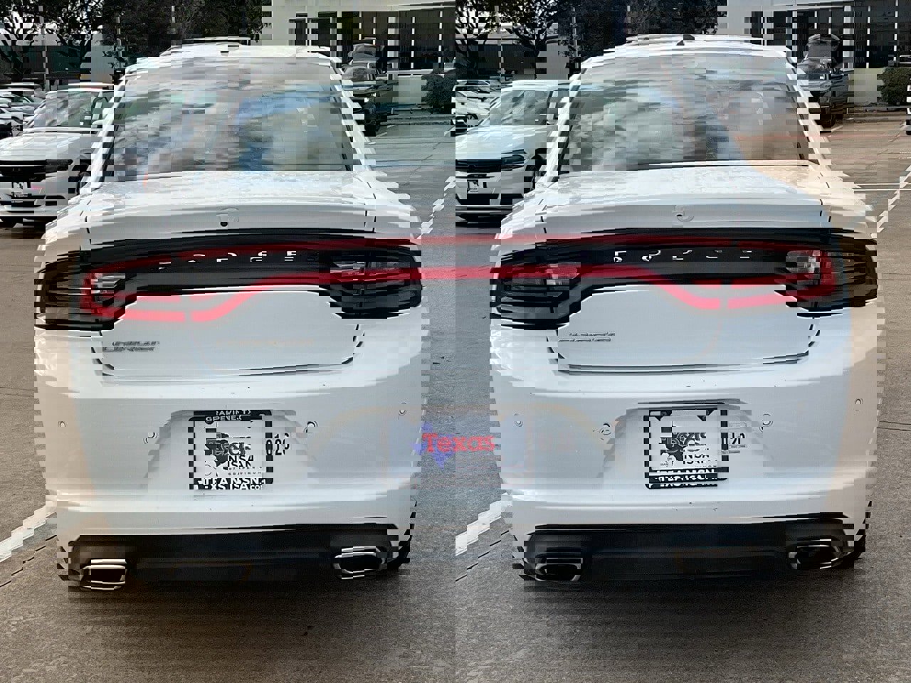 Used 2022 Dodge Charger SXT image 6