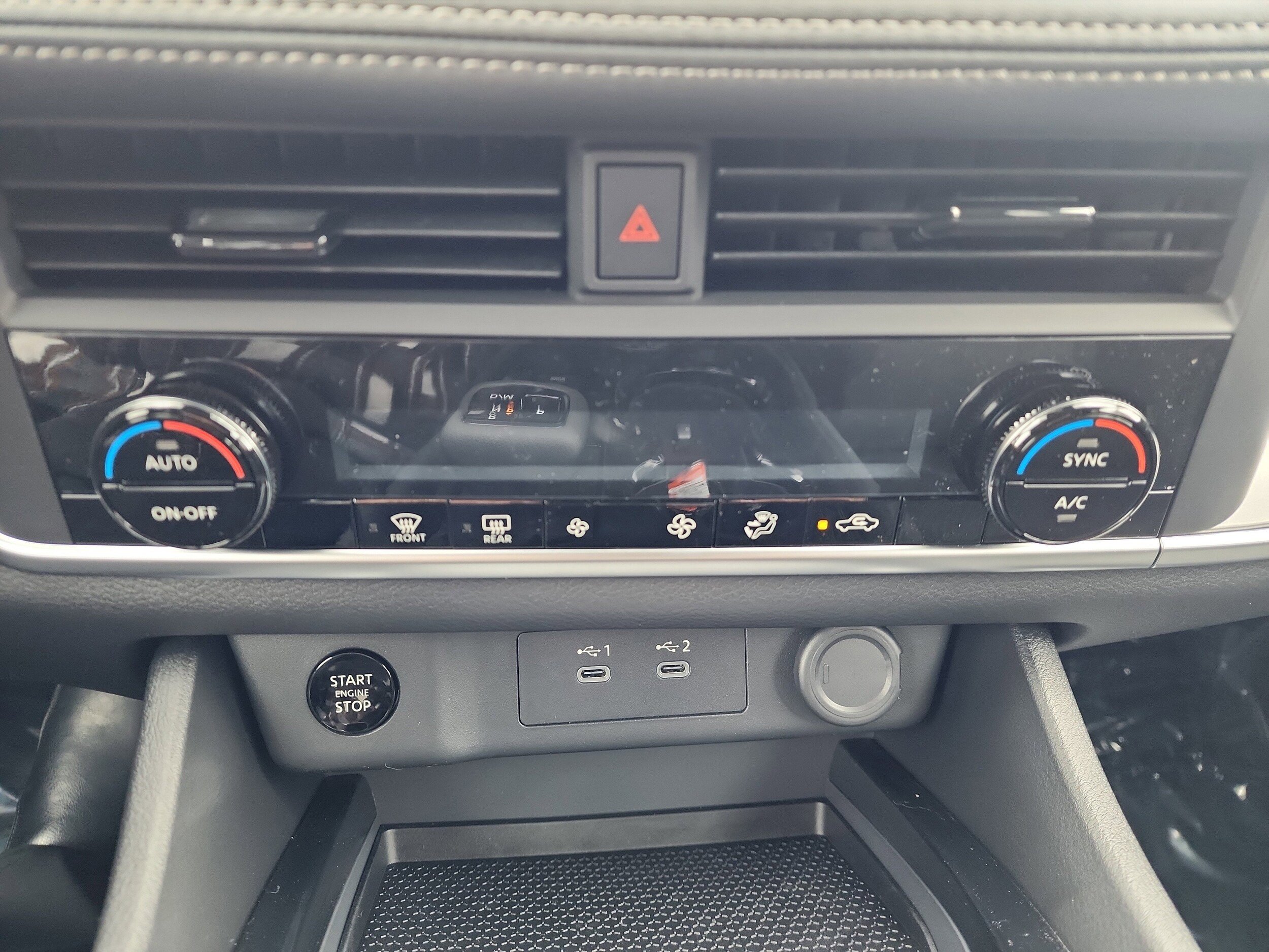 New 2026 Nissan Rogue SV AWD/4WD image 15