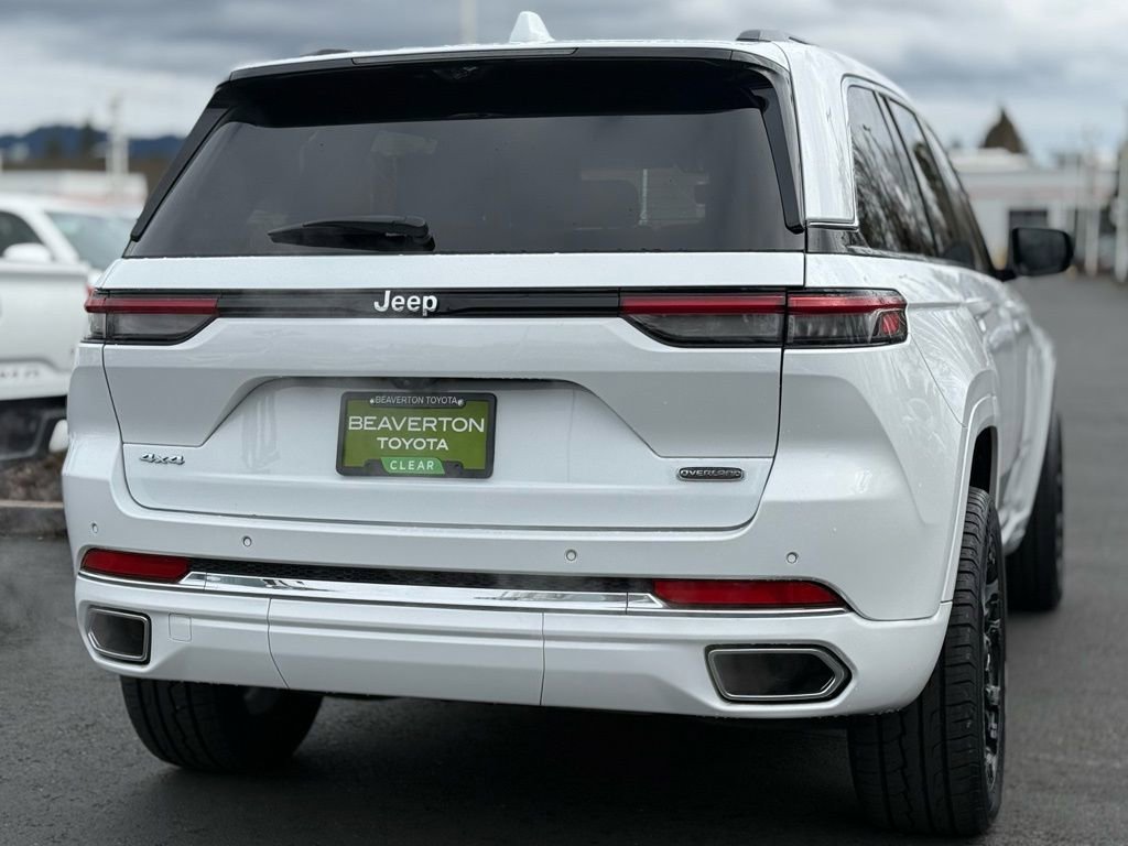 Used 2022 Jeep Grand Cherokee Overland w/ Luxury Tech Group IV image 5