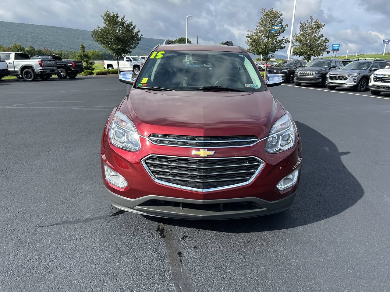 Used 2016 Chevrolet Equinox LTZ w/ Enhanced Convenience Package AWD/4WD image 2