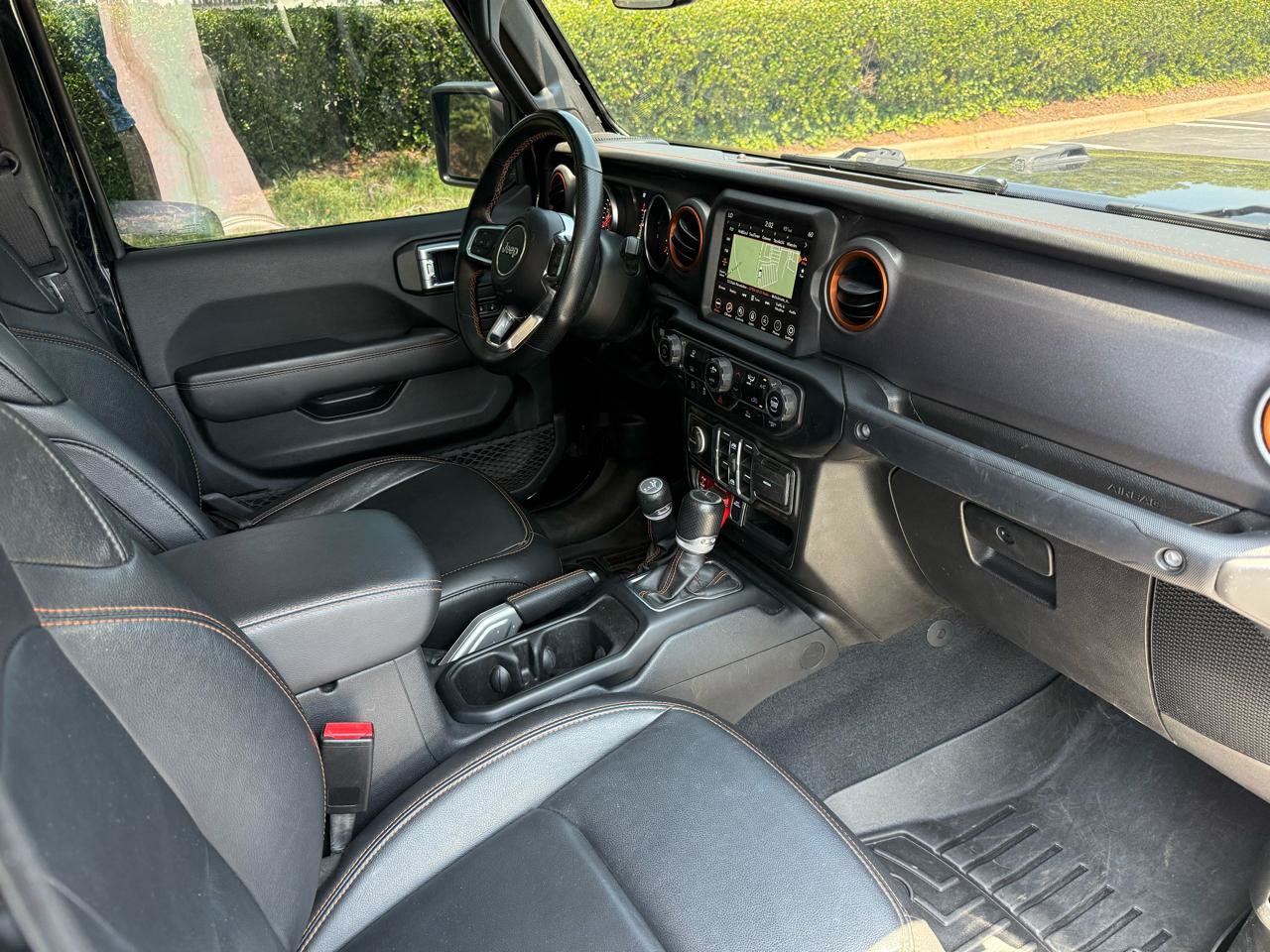 Used 2022 Jeep Gladiator Mojave AWD/4WD image 20