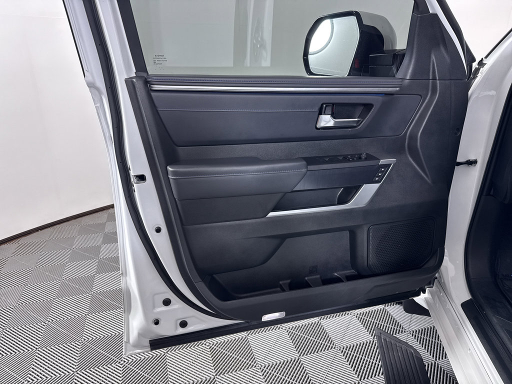 Used 2024 Toyota Sequoia Platinum image 27