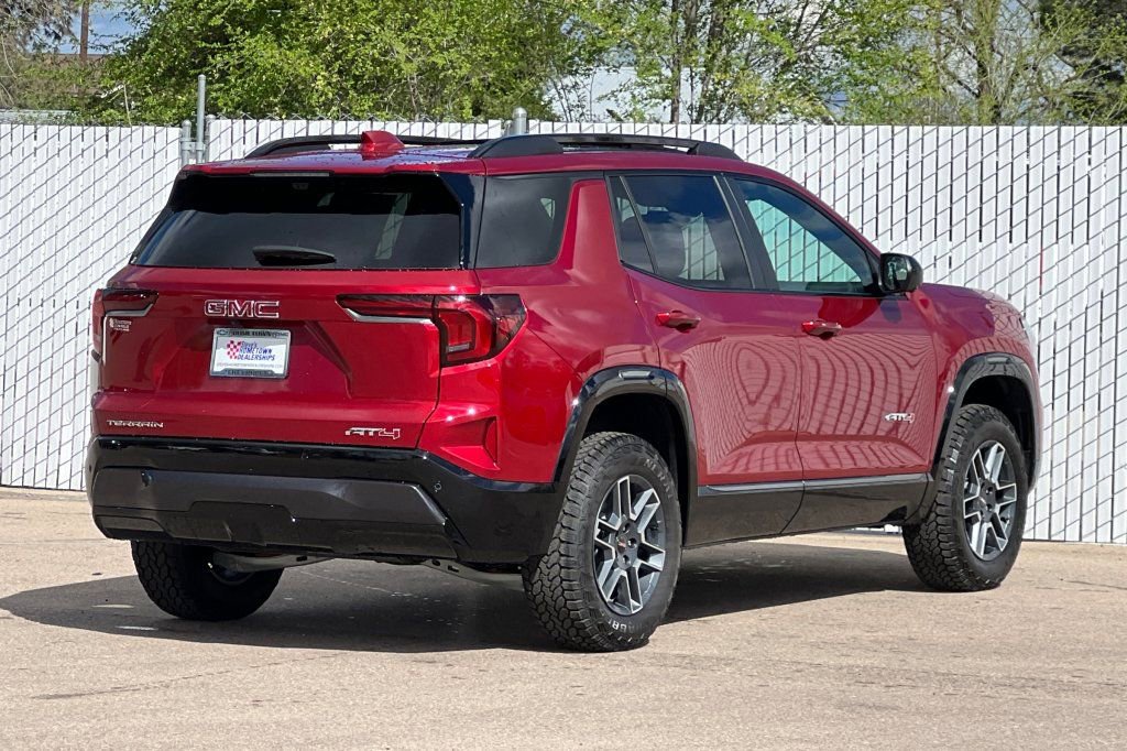 New 2026 GMC Terrain AT4 w/ Technology Package II AWD/4WD image 4