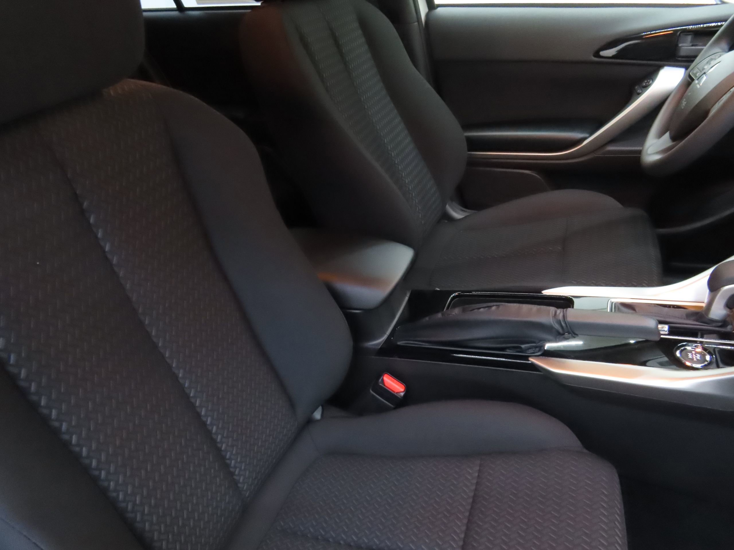 New 2026 Mitsubishi Eclipse Cross ES AWD/4WD image 24