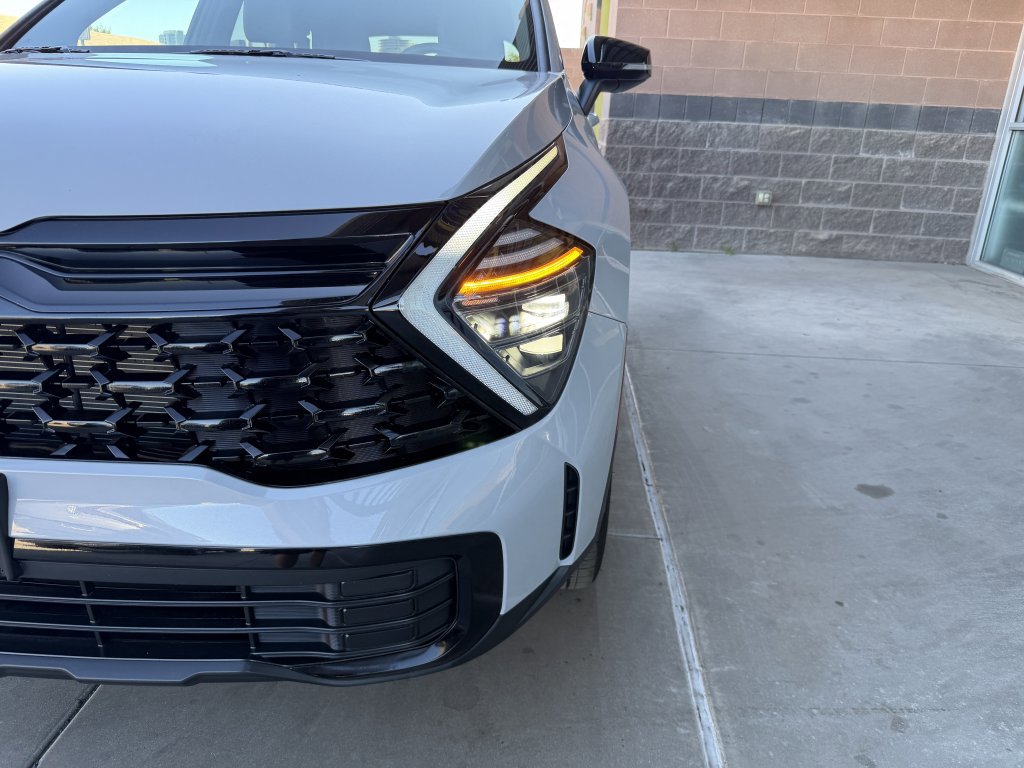 Used 2025 Kia Sportage X-Line w/ Premium Package image 11