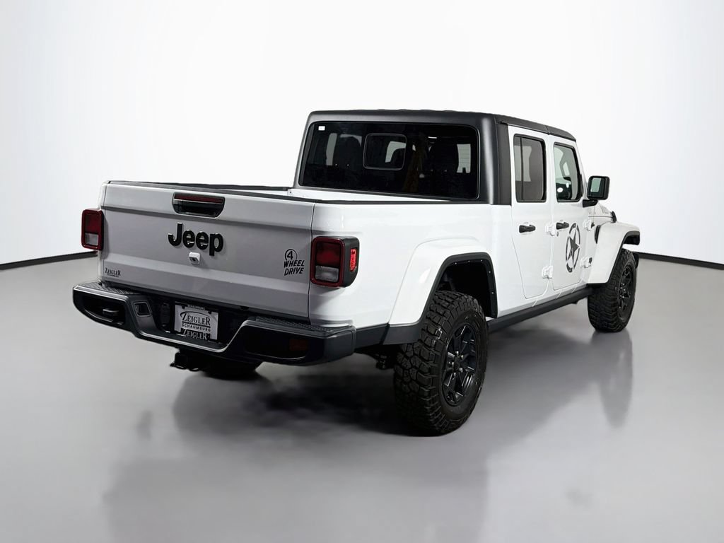 Used 2022 Jeep Gladiator Sport AWD/4WD image 7