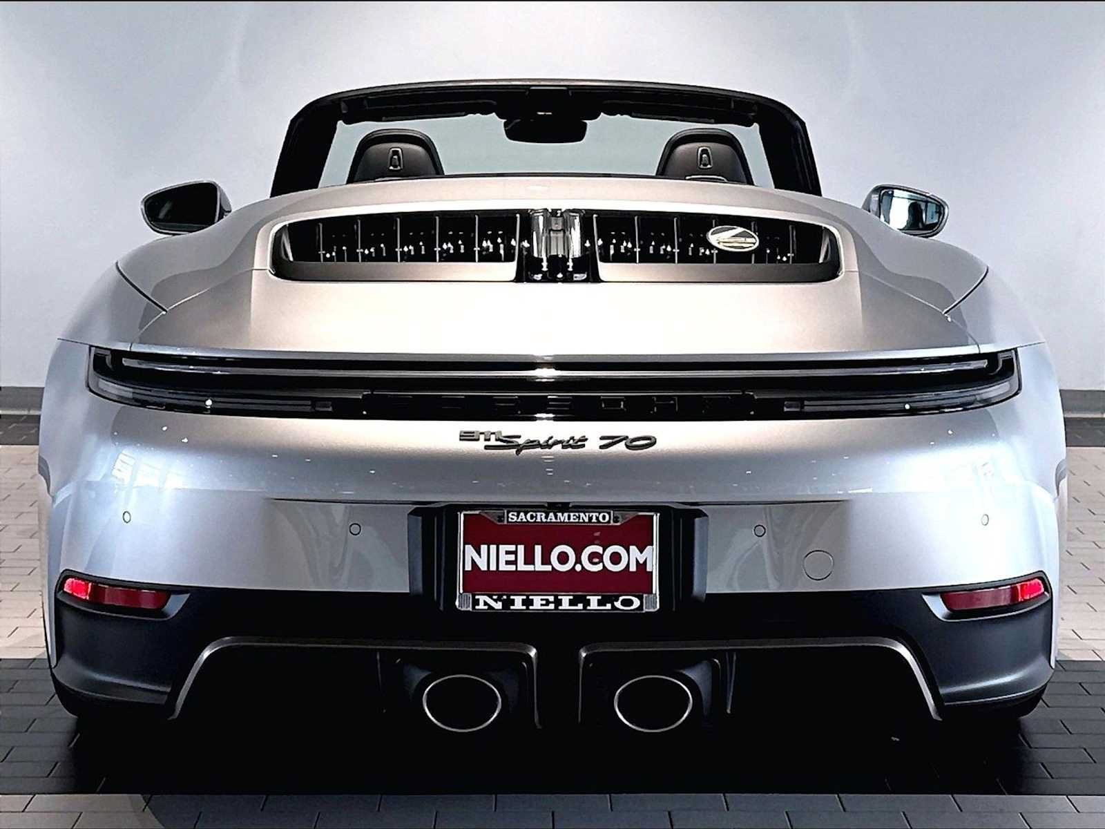 New 2026 Porsche 911 GTS RWD image 6