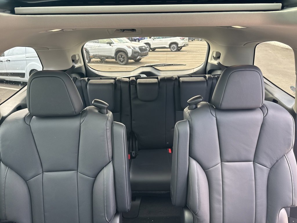 New 2025 Subaru Ascent Limited image 29