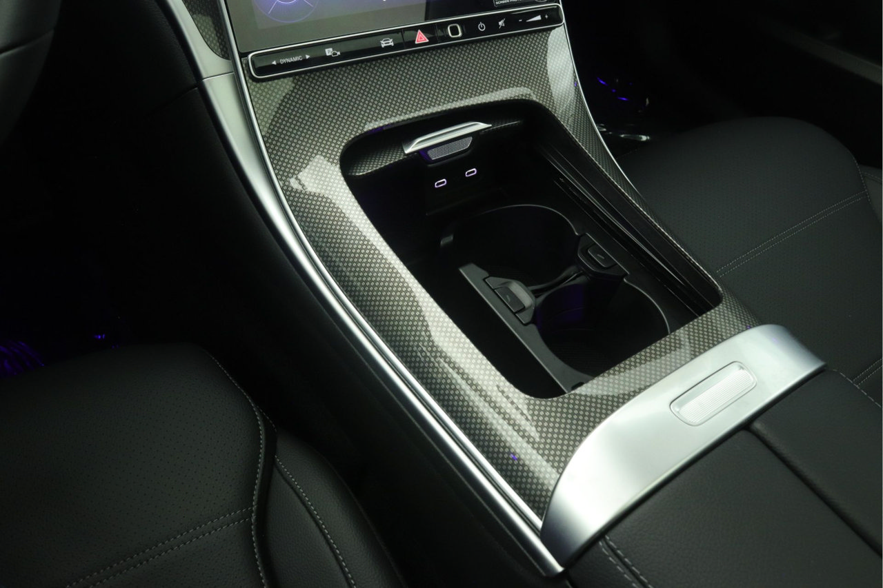New 2026 Mercedes-Benz C 300 Sedan image 6