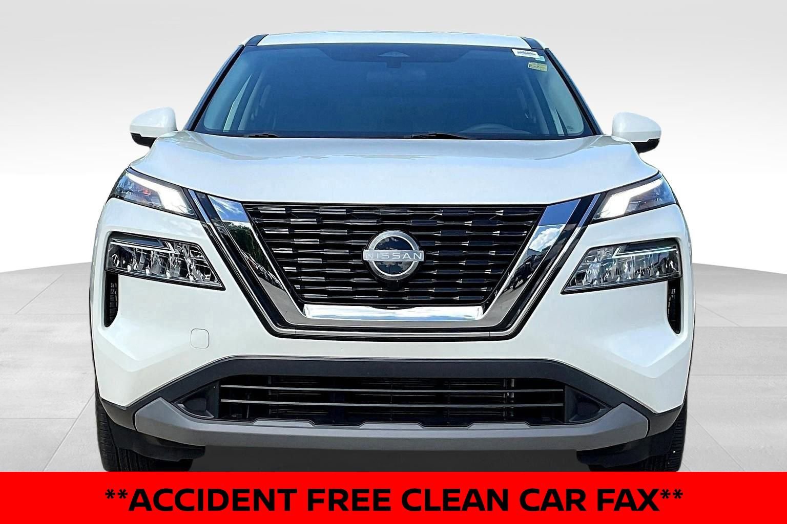 Certified 2022 Nissan Rogue SV image 5