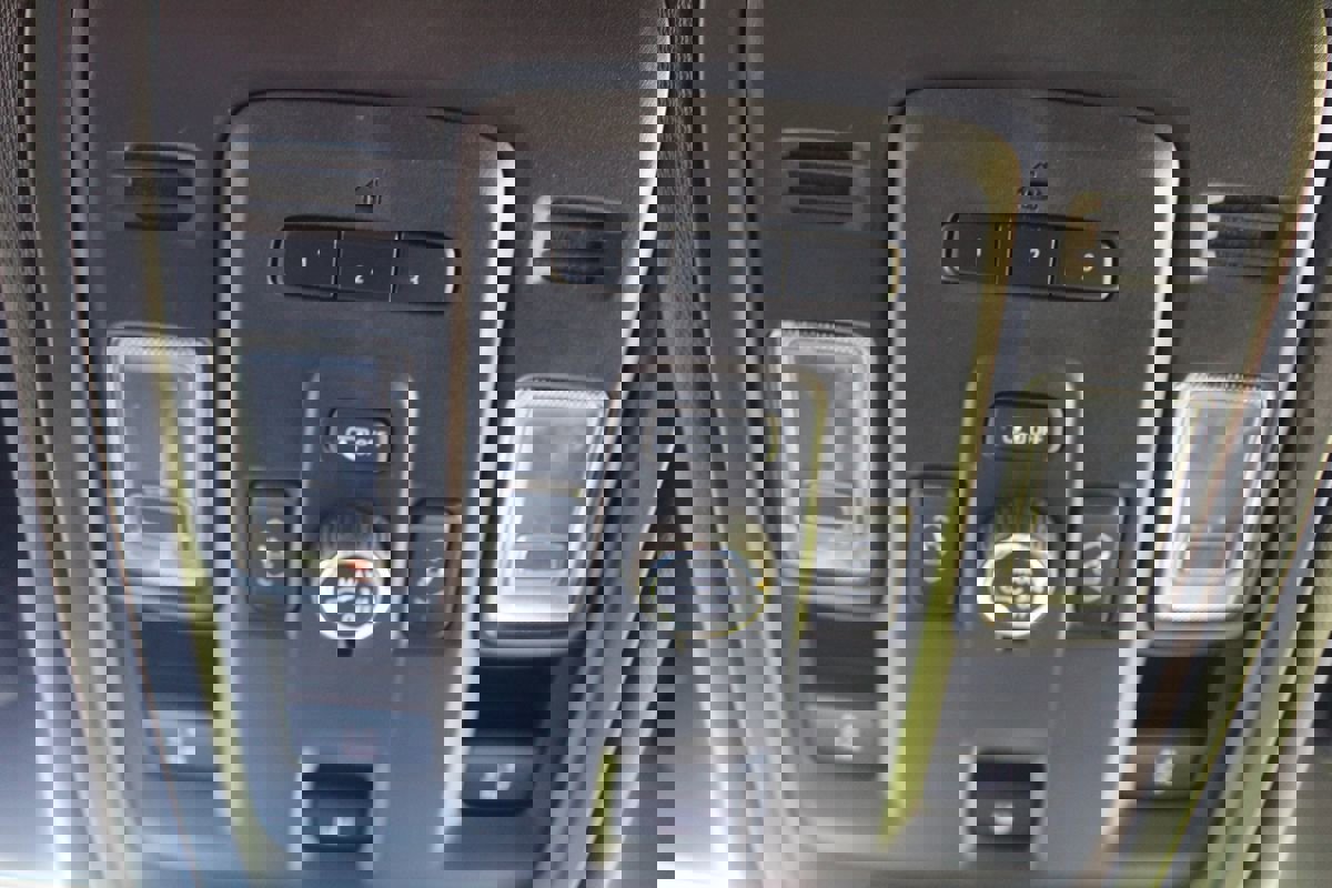 Used 2021 Chevrolet Tahoe Premier w/ Premium Package image 53