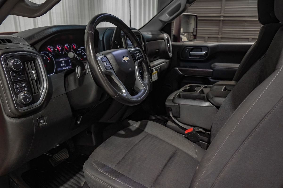 Used 2023 Chevrolet Silverado 3500 LT w/ Convenience Package AWD/4WD image 9