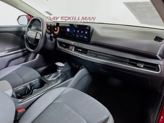 Used 2025 Kia K4 FWD image 35