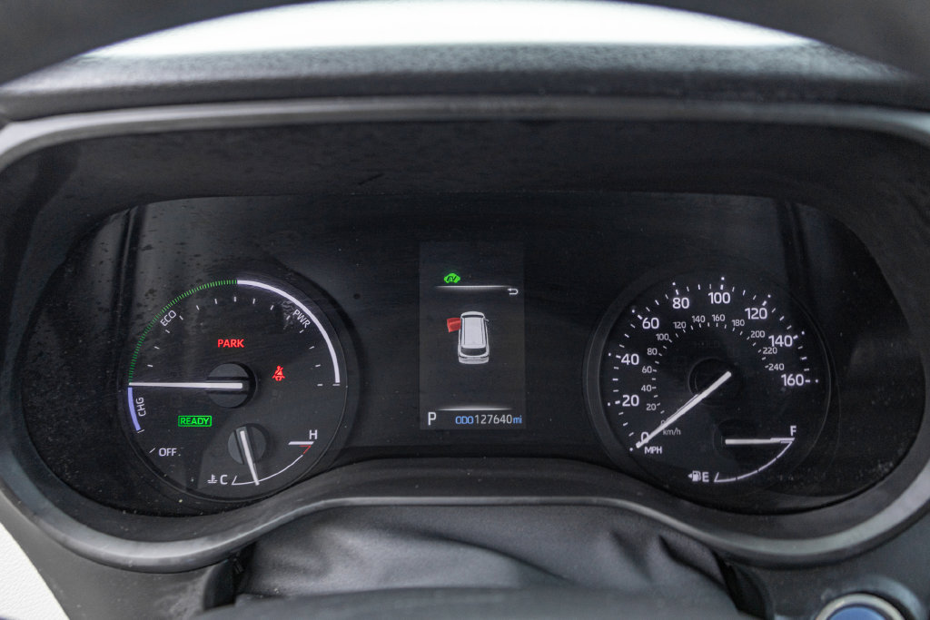 Used 2021 Toyota Sienna LE FWD image 24