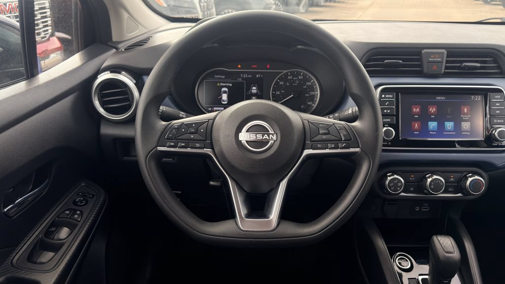 Used 2025 Nissan Versa SV FWD image 14