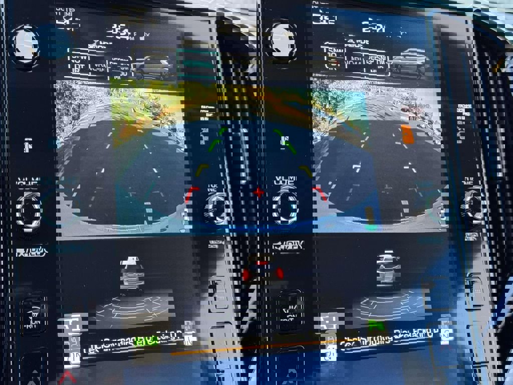 New 2026 Subaru Ascent Touring image 21