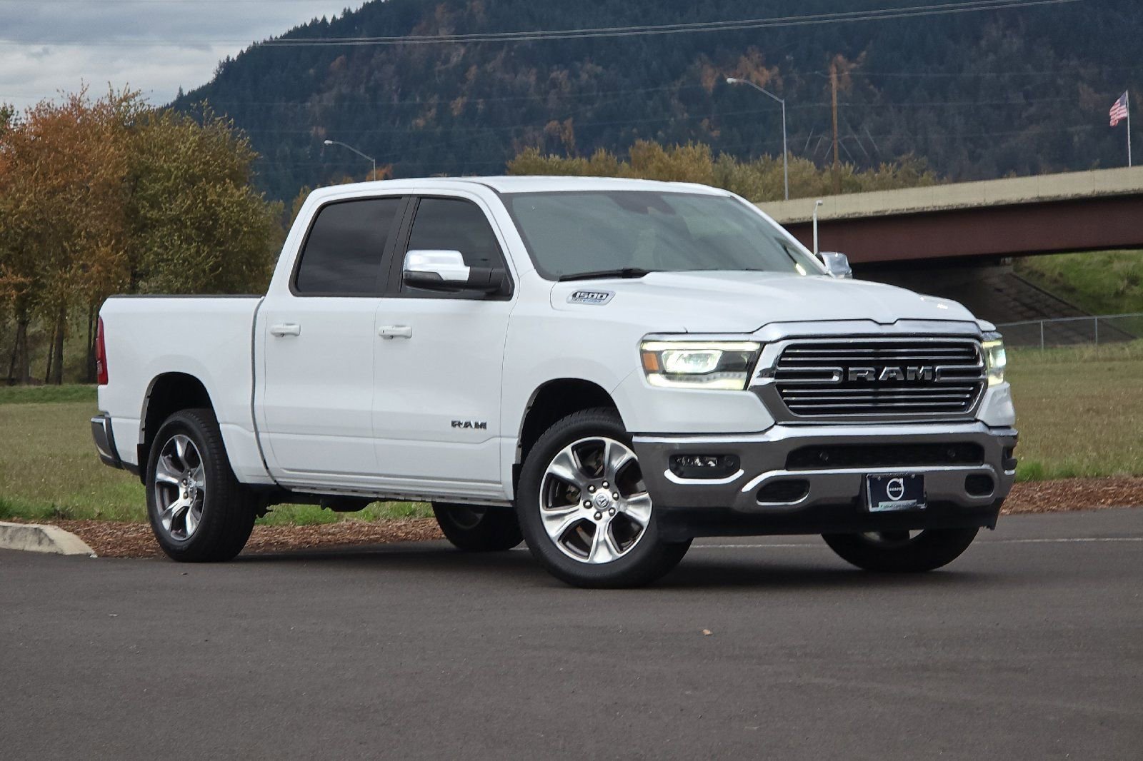 Used 2023 RAM 1500 Laramie AWD/4WD video 1