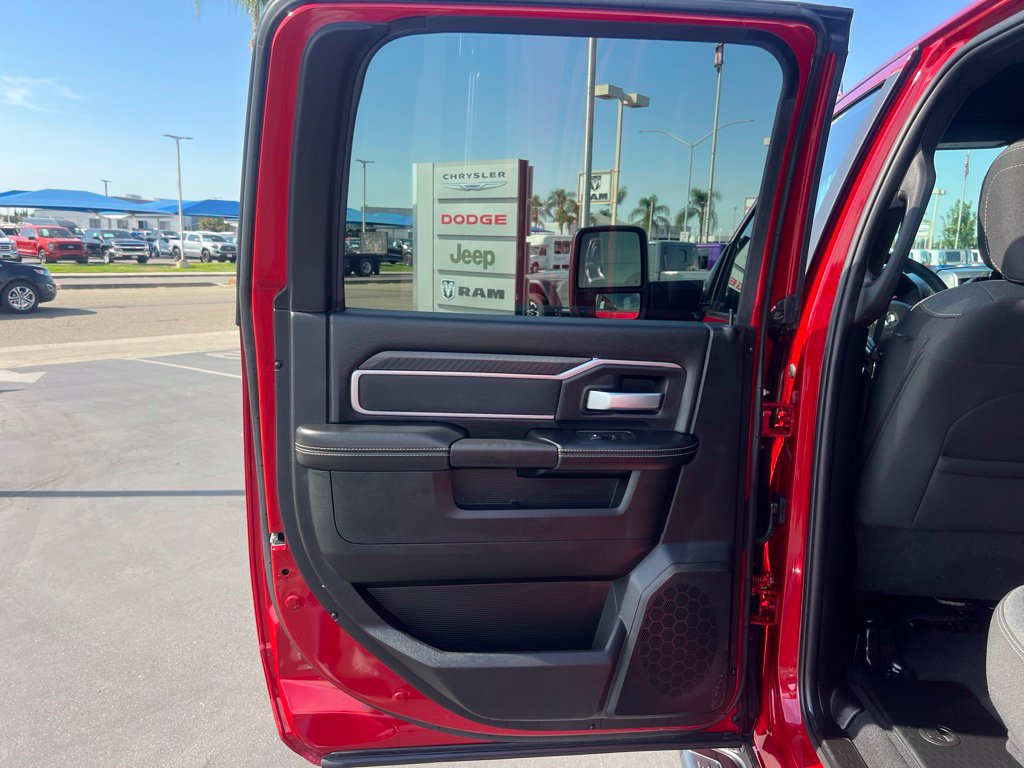 Used 2026 RAM 2500 Big Horn AWD/4WD image 33
