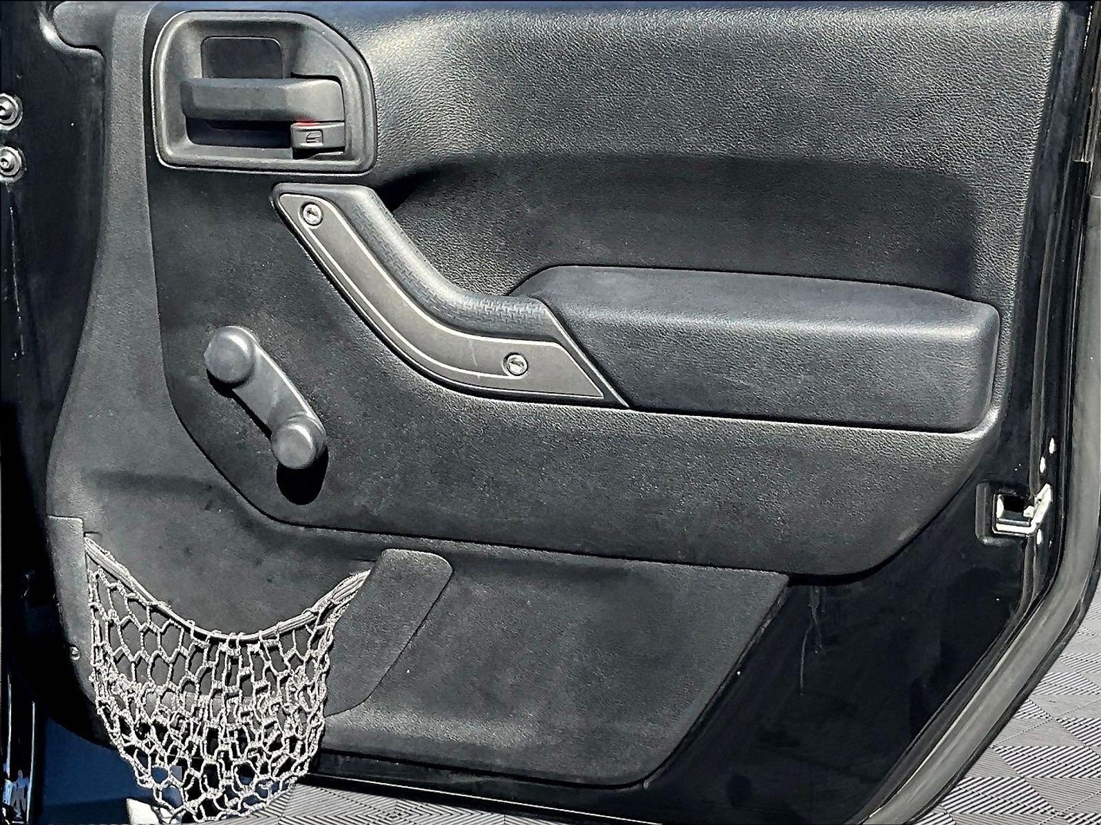 Used 2012 Jeep Wrangler Sport AWD/4WD image 27