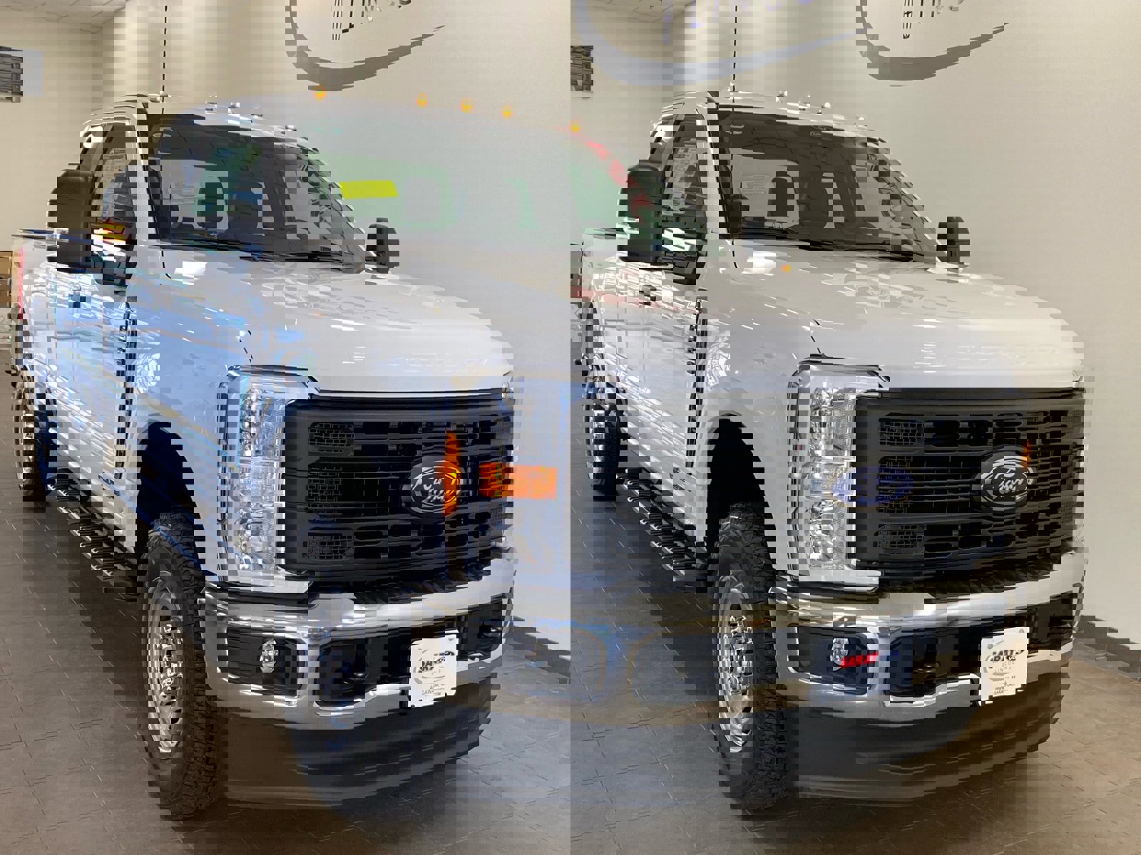 New 2026 Ford F250 XL w/ XL Chrome Package image 2