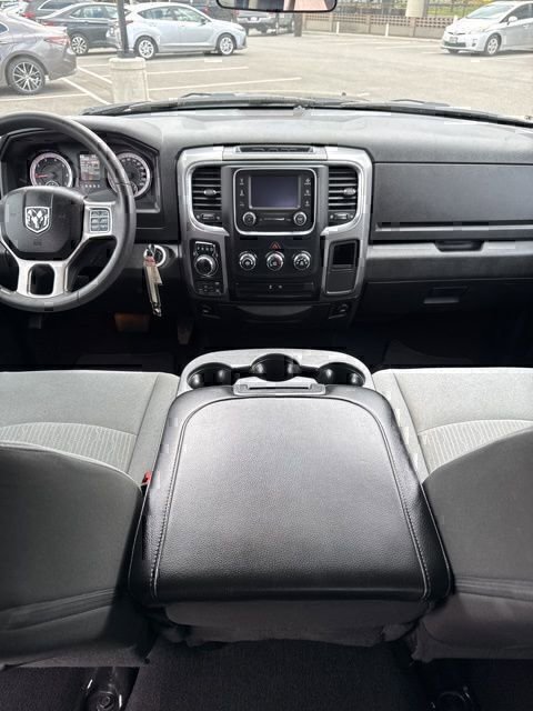 Used 2024 RAM 1500 Classic SLT AWD/4WD image 15