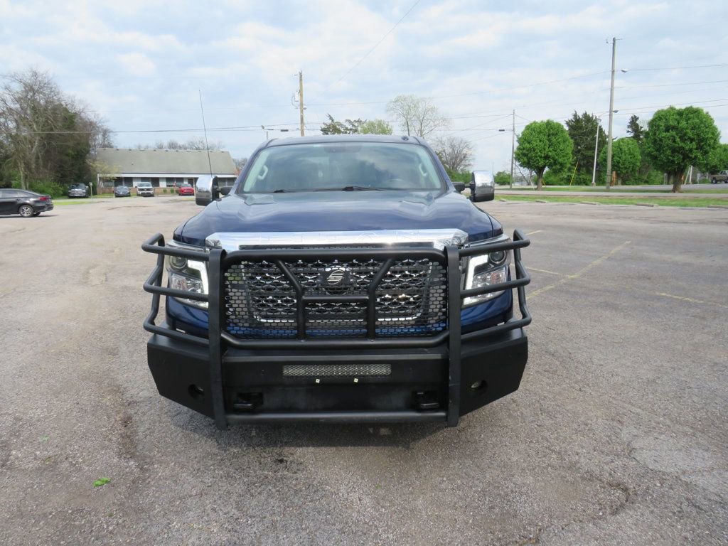 Used 2019 Nissan Titan SL w/ Texas Titan Edition image 3