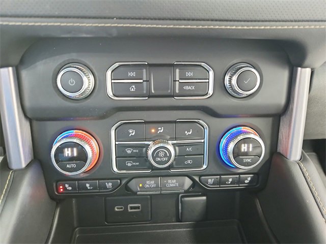 Used 2022 GMC Yukon XL SLT image 30