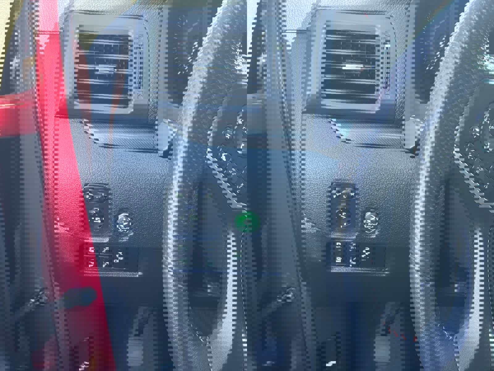 Used 2023 Honda Passport TrailSport image 7