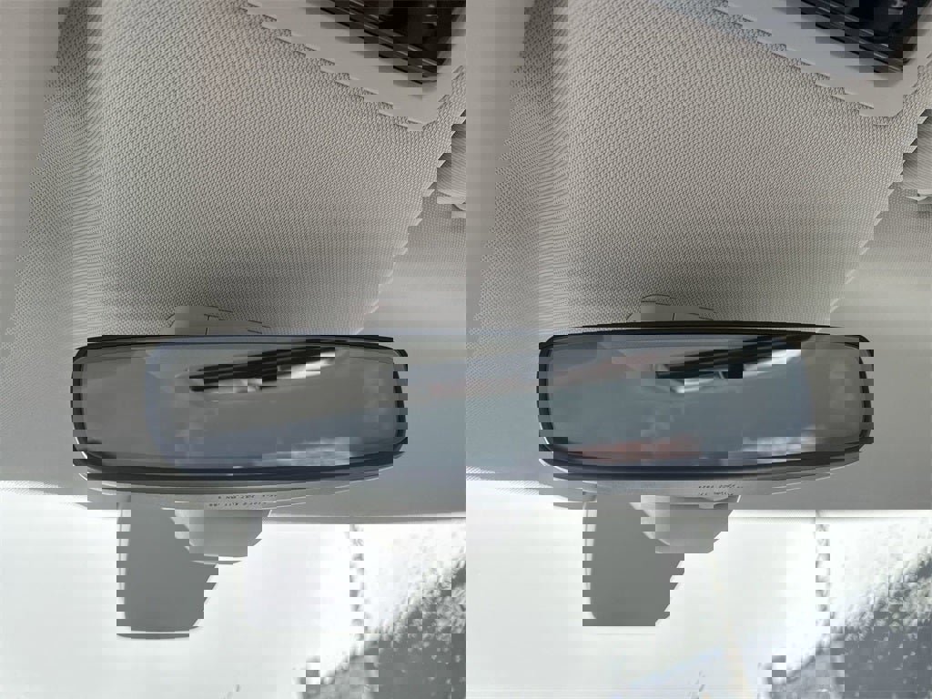 New 2025 Volkswagen ID. Buzz 1st Edition image 34