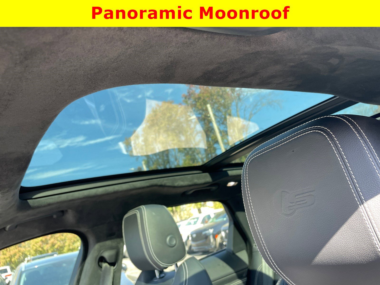 Used 2017 Jaguar F-PACE S image 9