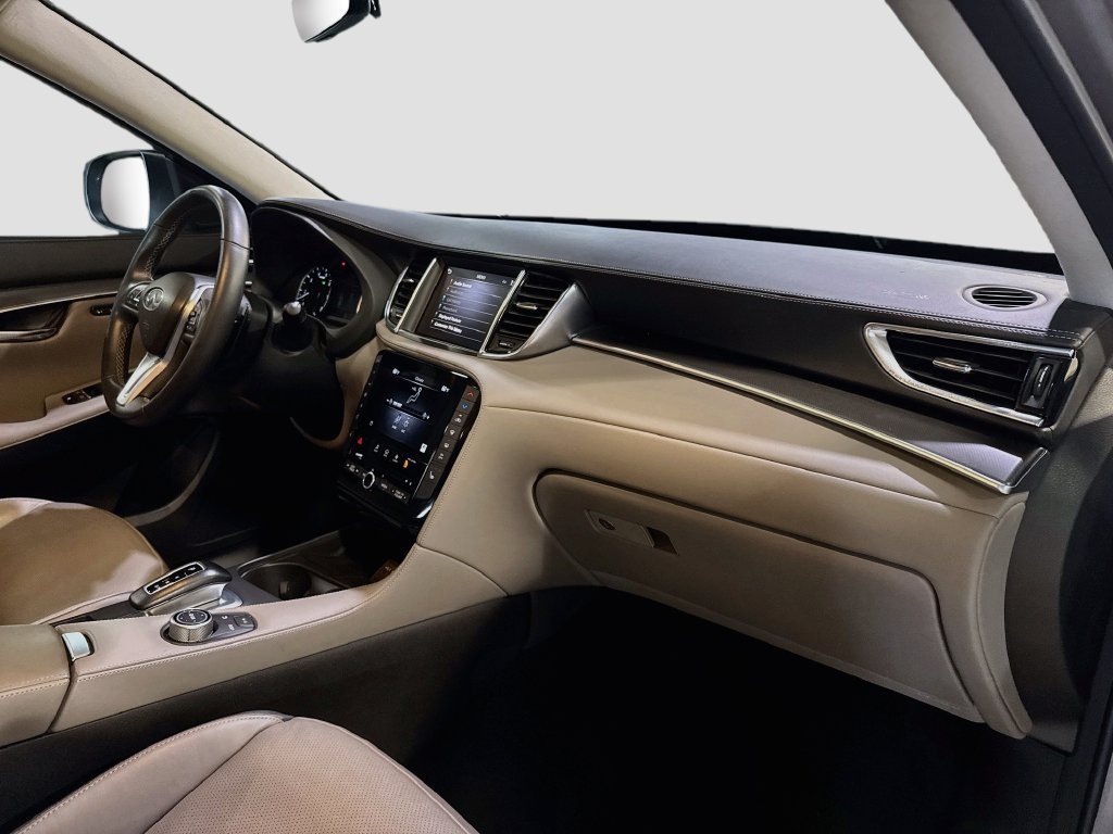 Certified 2023 INFINITI QX50 Luxe FWD image 30
