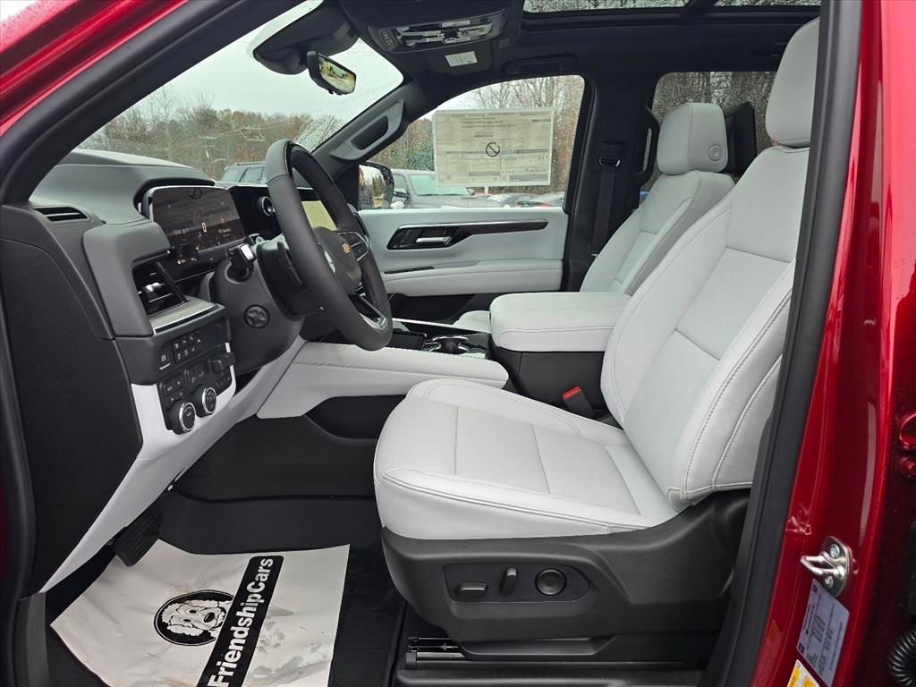New 2026 Chevrolet Suburban Premier AWD/4WD image 7