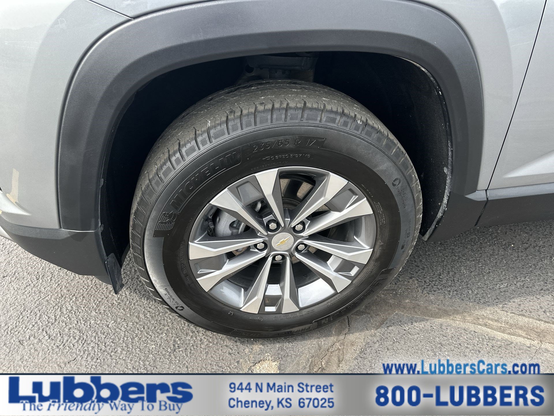 Used 2025 Chevrolet Equinox LT AWD/4WD image 10