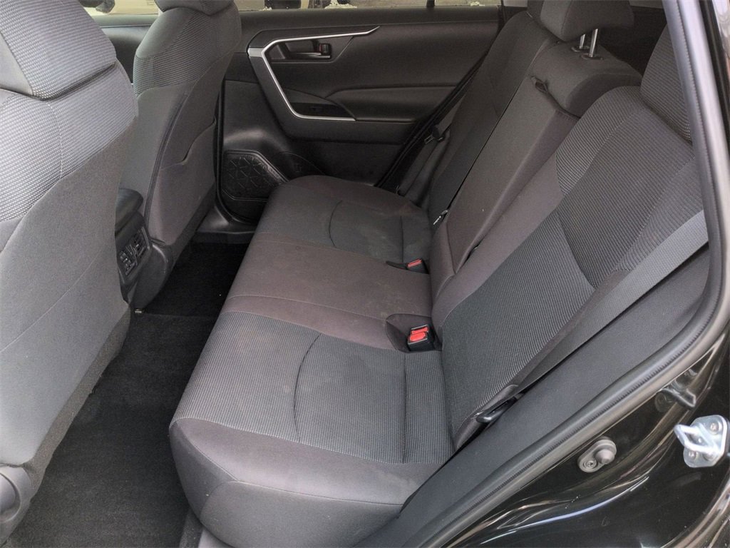 Used 2024 Toyota RAV4 LE image 23