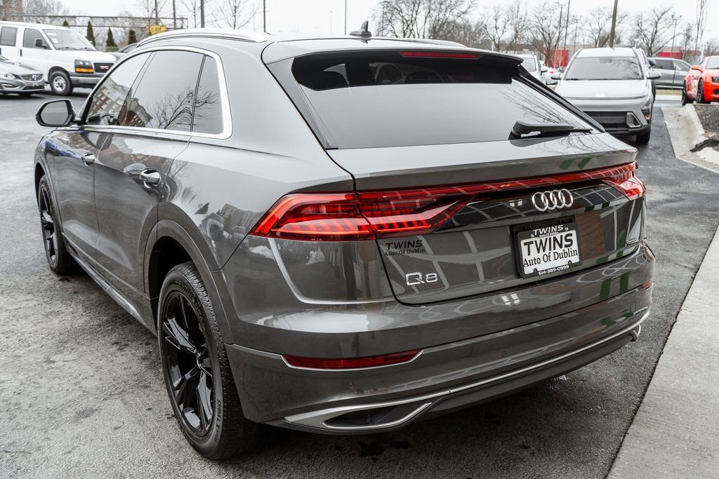 Used 2019 Audi Q8 Premium image 38