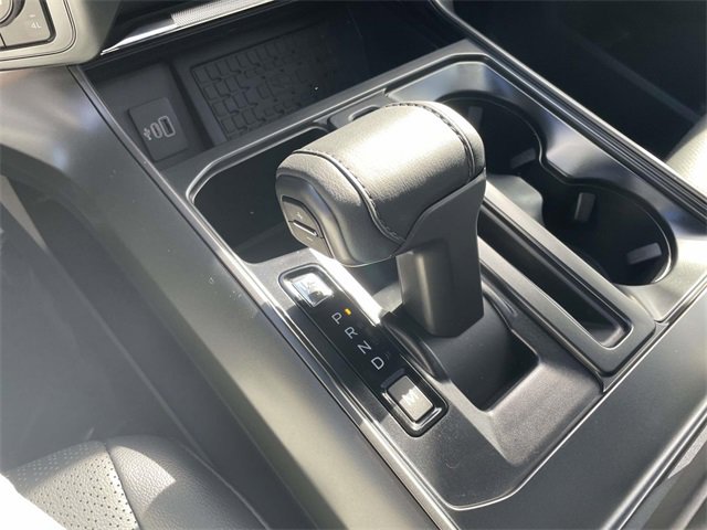 New 2025 Ford F150 Lariat w/ Equipment Group 502A High image 24