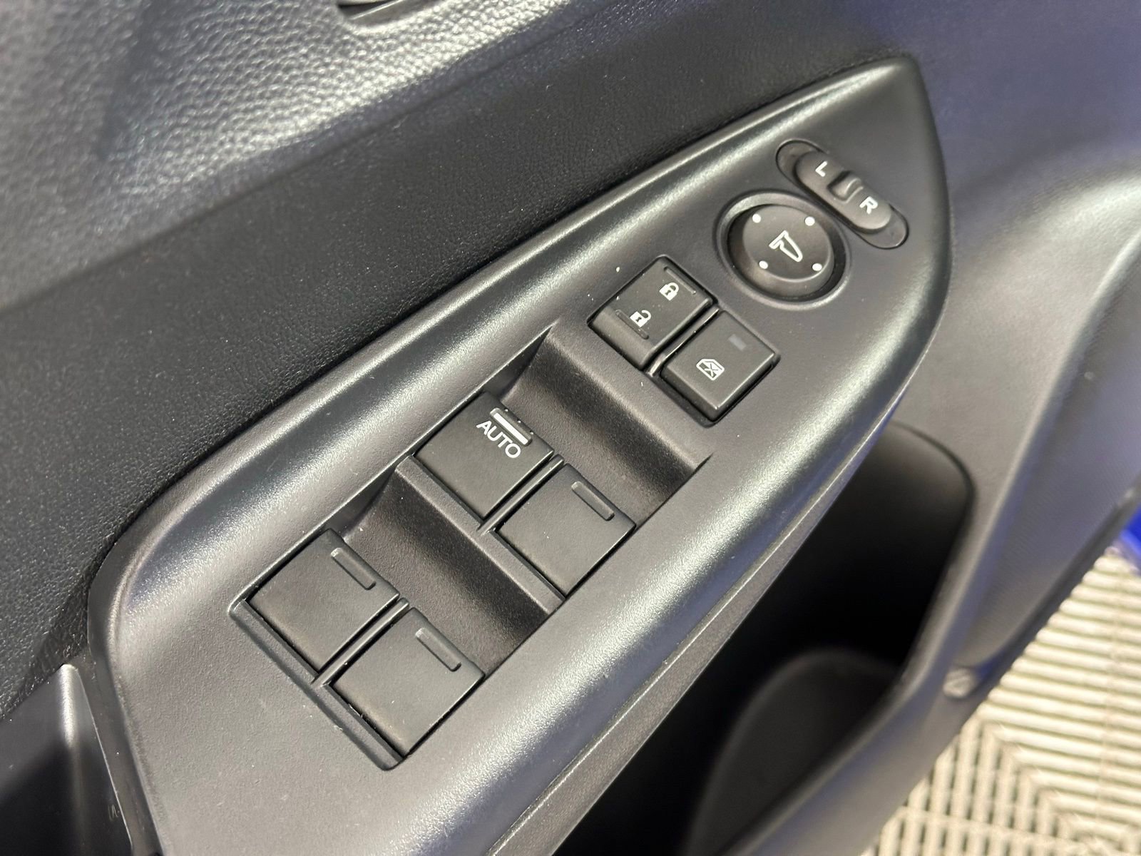 Used 2018 Honda Fit EX-L image 28