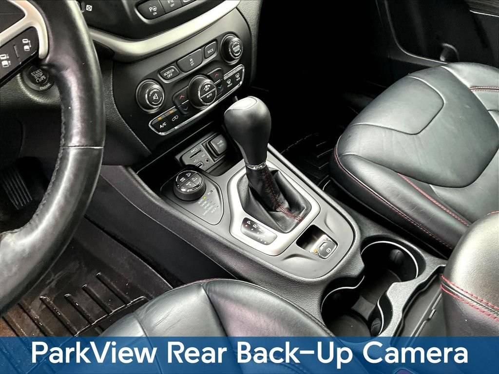 Used 2014 Jeep Cherokee Trailhawk w/ Technology Group AWD/4WD image 22