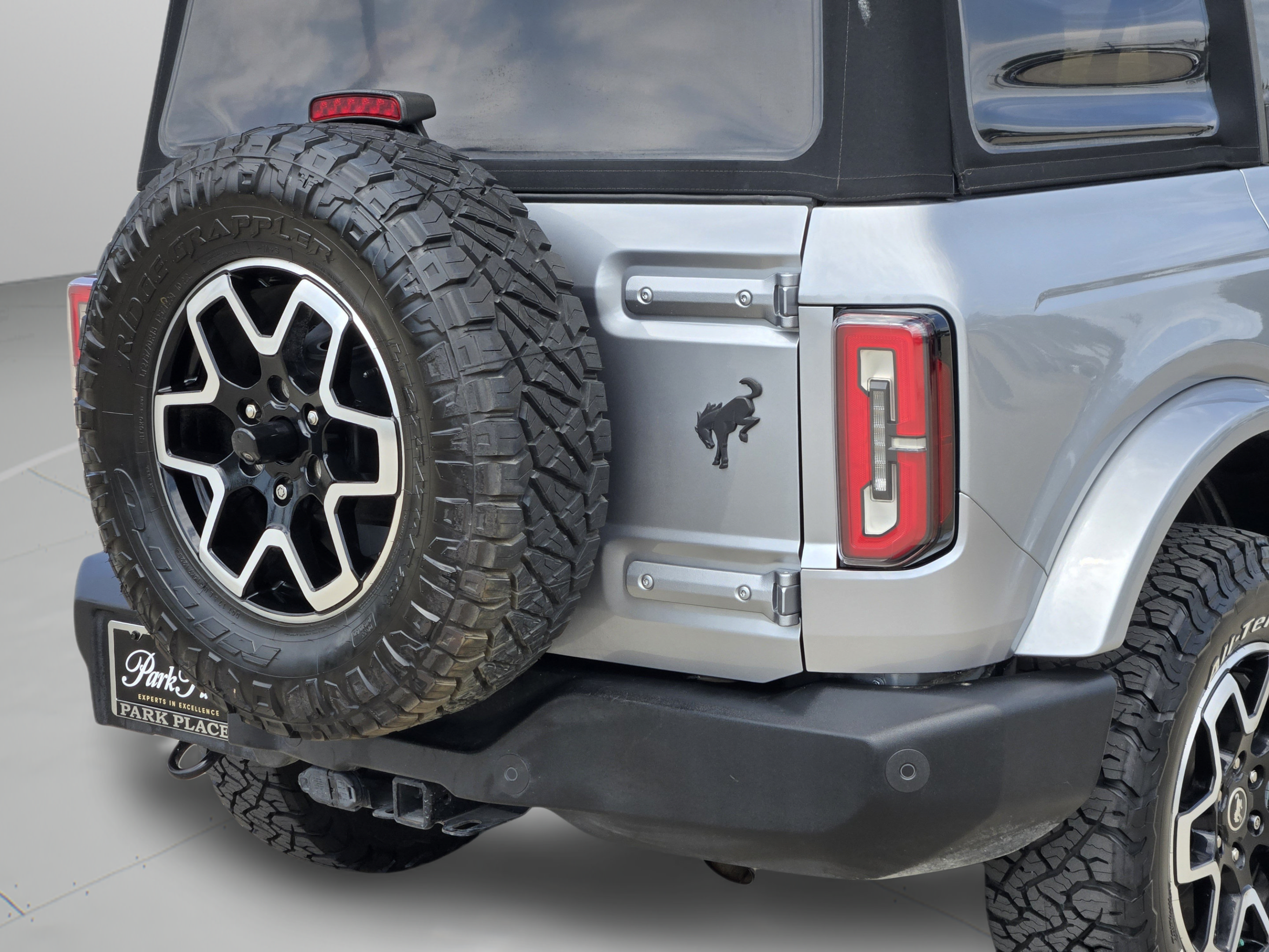Used 2023 Ford Bronco Outer Banks AWD/4WD image 42