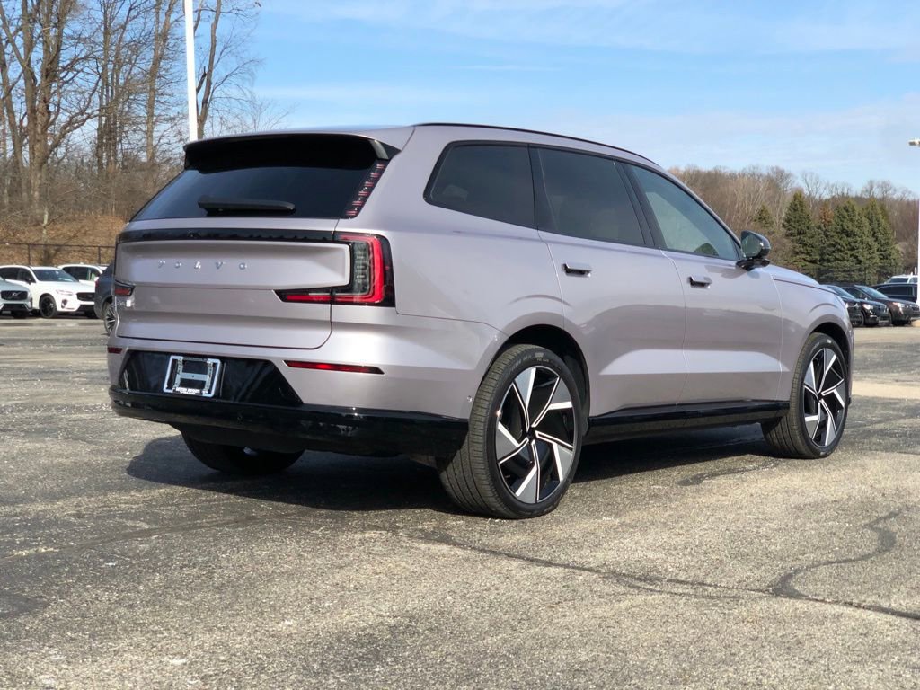 New 2026 Volvo EX90 Ultra image 6